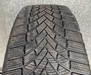 Bridgestone Blizzak LM005 235/45 R18 98V XL