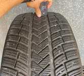 Vredestein Wintrac Pro 245/40 R19 98W XL