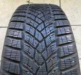 Goodyear UltraGrip Performance+ 235/45 R18 98V XL