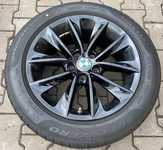 Alu kolo originál BMW 8x18" ET43, 5x120x72.5 a Pirelli Winter 210 SottoZero II 245/50 R18 100H * RFT 20% + čídla tlaku TPMS