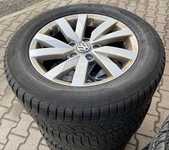 Alu kolo originál VW 6.5x16" ET41 5x112x57 a Pirelli Winter 210 SottoZero 3 215/60 R16 95H 0%