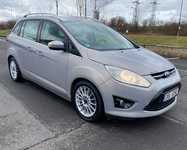 FORD C-MAX jsme obuli na Alu kolo originál JAGUAR 6.5x17" 5x108x63.3 ET43.5 a Lassa Driveways 215/50 R17 95W XL