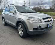 CHEVROLET CAPTIVA jsme obuli na Alu kolo originál CHEVROLET 7x17" ET40, 5x115x70.3 a Goodride SU318 H/T 235/60 R17 102T