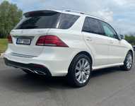 MERCEDES GLE-Class jsme obuli na Alu kolo originál MERCEDES 5x112x66.5 Přední 8.5x20" ET53 a Zadní 8.5x20" ET29 a Kumho Crugen HP91 265/45 R20 108Y XL + čidla tlaku TPMS