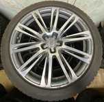 Alu kolo originál AUDI 9x20" ET37, 5x112x66.5 a Dunlop SP Winter Sport 3D 265/40 R20 104V XL AO 70%