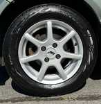 TOYOTA YARIS jsme obuli na Alu kolo AEZ 6x14" ET38 4x100x54 a Continental EcoContact 6 175/65 R14 86T XL