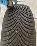 Michelin Alpin 5 215/65 R16 98H