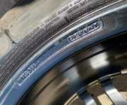 Alu kolo DEZENT 6.5x15" ET40, 5x114.3x67 a Michelin Energy Saver 185/65 R15 88H 70%