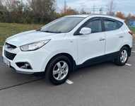 HYUNDAI IX35 jsme obuli na Alu kola originál HYUNDAI 6.5x16“ ET46, 5x114.3x67 a Barum Polaris 5 215/70 R16 100H