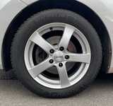 HYUNDAI I30 jsme obuli na Alu kolo DEZENT 7x16" ET40, 5x114.3x67 a Michelin Alpin A4 205/55 R16 91H