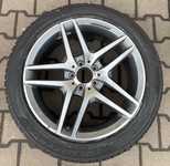 Alu kolo originál MERCEDES AMG 8.5x19" 5x112x66.5 ET38 a Pirelli Winter Sottozero 3 245/45 R19 102V XL MO 70% + čidla tlaku TPMS