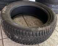 Goodyear UltraGrip 8 Performance 215/50 R17 95V XL