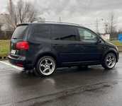 VW TOURAN jsme obuli na Alu kolo KESKIN 8,5x18“ ET40, 5x112x66.5 a Austone SP-7 225/40 R18 92Y XL