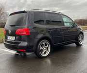 VW TOURAN jsme obuli na Alu kolo KESKIN 8,5x18“ ET40, 5x112x66.5 a Austone SP-7 225/40 R18 92Y XL