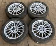 Alu kolo originál JAGUAR 6.5x17" 5x108x63.3 ET43.5 a Lassa Driveways 215/50 R17 95W XL