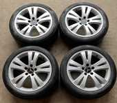 Alu kolo originál MERCEDES 7,5x17" ET47, 5x112x66.5 a Nokian Powerproof 205/50 R17 93Y XL 80%