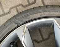 Alu kolo originál ŠKODA 7.5x19“ ET51, 5x112x57 a Sava Intensa UHP 2 225/35 R19 88Y 90%