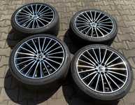 Alu kolo originál MERCEDES AMG 5x112x66.5 PŘEDNÍ 7.5x19" ET40 a Continental SportContact 5 225/40 R19 93Y XL 30%, ZADNÍ 9x19" ET58.1 a Continental ContiSportContact 5P 255/35 R19 96Y XL 50% + čidla tlaku TPMS