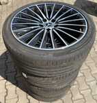 Alu kolo originál MERCEDES AMG 5x112x66.5 PŘEDNÍ 7.5x19" ET40 a Continental SportContact 5 225/40 R19 93Y XL 30%, ZADNÍ 9x19" ET58.1 a Continental ContiSportContact 5P 255/35 R19 96Y XL 50% + čidla tlaku TPMS