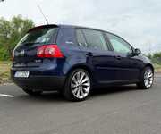 VW GOLF jsme obuli na Alu kolo originál VW 8x18" ET41 5x112x57 a Zeetex HP2000 VFM 225/40 R18 92Y XL