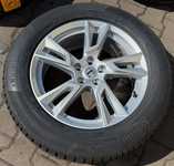 Alu kolo originál VOLVO 7.5x18" 5x108x63.3 ET50.5 a Continental WinterContact TS850 P 235/60 R18 107H XL
