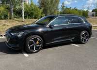 AUDI E-TRON jsme obuli na Alu kolo originál AUDI 9.5x21" ET36 5x112x66.5 a Bridgestone Alenza 001 265/45 R21 108H XL