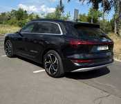 AUDI E-TRON jsme obuli na Alu kolo originál AUDI 9.5x21" ET36 5x112x66.5 a Bridgestone Alenza 001 265/45 R21 108H XL