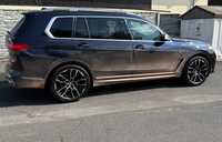 BMW X7 jsme obuli na Alu kolo HRS Přední 5x112x66.5 9.5x22" ET32 a Kumho Ecsta PS71 275/40 R22 108Y XL, Zadní 5x112x66.5 10.5x22" ET43 a Kumho Ecsta PS71 315/35 R22 111Y XL + čidla tlaku TPMS