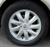 RENAULT SCENIC jsme obuli na Alu kolo originál RENAULT 6.5x16" ET49 4x100x60 a Matador MP62 All Weather EVO 205/60 R16 96H XL