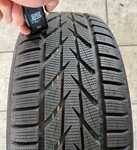 Toyo Snowprox S953 215/50 R18 92V