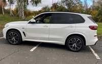 BMW X5 jsme obuli na Alu kolo HRS Přední 5x112x66.5 9x20" ET35 a Pirelli Scorpion Winter 275/45 R20 110V XL RFT, Zadní 5x112x66.5 10.5x20" ET40 a Pirelli Scorpion Winter 305/40 R20 112V XL RFT + čidla tlaku TPMS