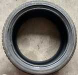 Bridgestone Blizzak LM005 235/40 R19 96V XL