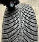 Goodyear Vector 4Seasons Gen-2 215/50 R17 95V XL