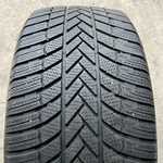 Bridgestone Blizzak LM005 245/45 R18 100V XL