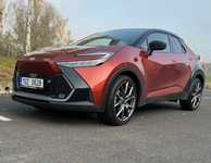 TOYOTA C-HR jsme obuli na Alu kolo CMS 8.5x20" ET45 5x114.3x60 a Nokian Snowproof 1 245/40 R20 99W XL + čidla tlaku TPMS