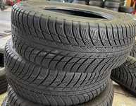 Bridgestone Blizzak LM001 205/60 R16 92H AO