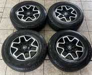 Alu kolo originál FORD 7.5x18 6x139,7x93.1 ET55 a Bridgestone Dueler A/T 255/70 R18 113T 70%