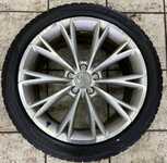 Alu kolo originál AUDI 9x19" ET33 5x112x66.5 a Pirelli Winter 240 SottoZero II 255/40 R19 100V XL 10%