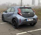 TOYOTA AYGO X jsme obuli na Alu kolo OXXO 5x17" ET40 4x100x54 a Falken Sincera SN110 175/65 R17 87H