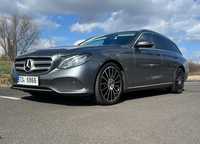 MERCEDES E-Class jsme obuli na Alu kolo CARMANI 5x112x66.5 PŘEDNÍ 8x19" ET43 a Yokohama V107 Advan Sport 245/40 R19 98Y XL, ZADNÍ 9x19" ET53 a Yokohama V107 Advan Sport 275/35 R19 100Y XL + čidla tlaku TPMS