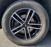 SUZUKI VITARA jsme obuli na Alu kolo RC DESIGN 6.5x16“ 5x114.3x67 ET50 a Barum Bravuris 5HM 215/60 R16 99V XL + čidla tlaku TPMS