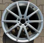 Alu kolo originál MERCEDES 5x112x66.5 Přední 8.5x19" ET42 a Zadní 8.5x19" ET55 + čidla tlaku TPMS