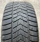 Tracmax X-Privilo S-330 245/40 R20 99V XL