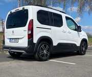 PEUGEOT RIFTER jsme obuli na Alu kolo DEZENT 7x17" ET42, 5x108x65 a Continental EcoContact 6 Q 215/60 R17 96H