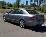 ŠKODA SUPERB jsme obuli na Alu kolo SEAT 8x19" ET50, 5x112x57 a Nexen N'Fera Sport 225/35 R19 88Y
