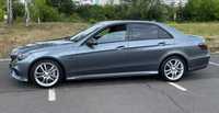 MERCEDES E-Class jsme obuli na Alu kolo originál BRABUS 5x112x66.5 PŘEDNÍ 8.5x18" ET50 a Michelin Primacy 4 235/40 R18 91W, ZADNÍ 9.5x18" ET50 a Dunlop SP Sport 01 275/35 R18 95W ROF * + čidla tlaku TPMS