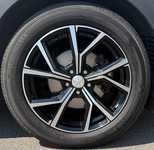 PEUGEOT 3008 jsme obuli na Alu kolo PLATIN 7.5x18" 5x108x65 ET49 a Yokohama BluEarth E70BZ 225/55 R18 98H