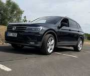 VW TIGUAN jsme obuli na Alu kolo originál AUDI 9x20" ET37, 5x112x57 a Michelin Latitude Sport 3 255/45 R20 105V XL