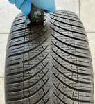 Goodyear Vector 4Seasons 225/40 R18 92Y XL