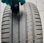 Pirelli PZero PZ4 255/35 R19 96Y XL * RFT